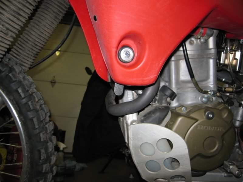 The "Tanker Brace"...XR650R/Acerbis Sahara Tank Brace and Radiator